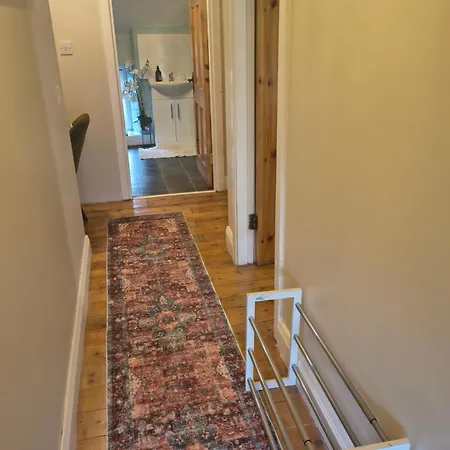 Comfy Bedroom And Private Bathroom On The Floor Of A -10 Mins Walk To The Center - Off Street Parking * Cork