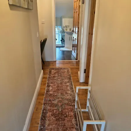 Comfy Bedroom And Private Bathroom On The Floor Of A -10 Mins Walk To The Center - Off Street Parking Cork